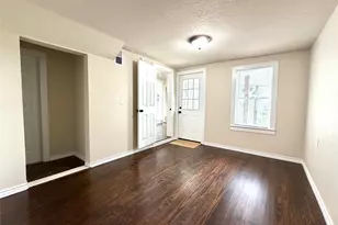 1410 N Gulf Blvd, Freeport, TX 77541 - Photo 16