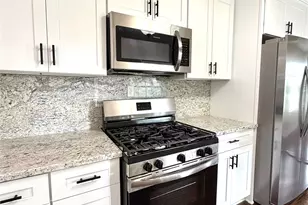 1410 N Gulf Blvd, Freeport, TX 77541 - Photo 14