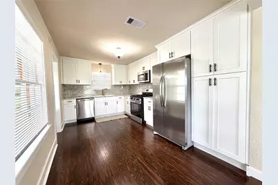 1410 N Gulf Boulevard, Freeport, TX 77541 - Photo 10