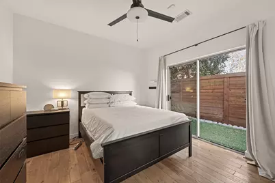 4418 Koehler Street #C, Houston, TX 77007 - Photo 12