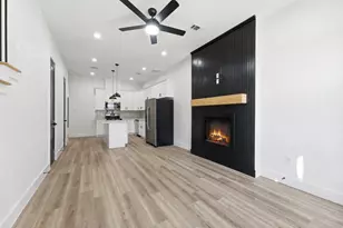 4653 Phlox St, Houston, TX 77051 - Photo 6
