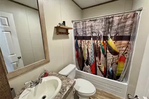 384 County Rd 452, Bronson, TX 75930 - Photo 6