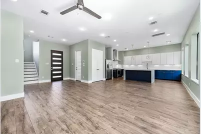 1522 Caywood Lane #C, Houston, TX 77055 - Photo 2