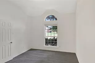 1106 Eastbrook Dr, Glenn Heights, TX 75154 - Photo 10