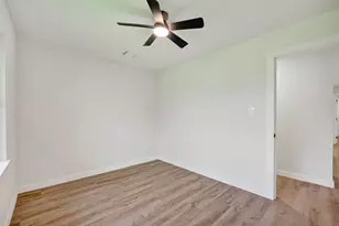 13030 Knollcrest St, Houston, TX 77015 - Photo 22