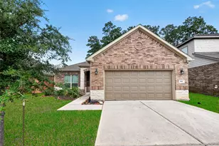986 Golden Willow Ln, Conroe, TX 77304 - Photo 1
