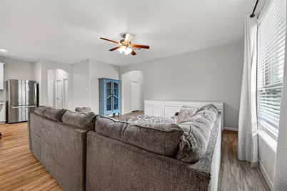 986 Golden Willow Lane, Conroe, TX 77304 - Photo 10