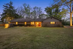 110 Leisure Ln, White House, TX 75791 - Photo 2