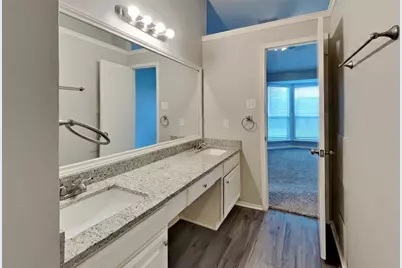 2010 Creekshire Drive, Sugar Land, TX 77478 - Photo 10