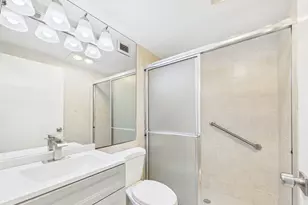 7510 Hornwood Dr, Houston, TX 77036 - Photo 12