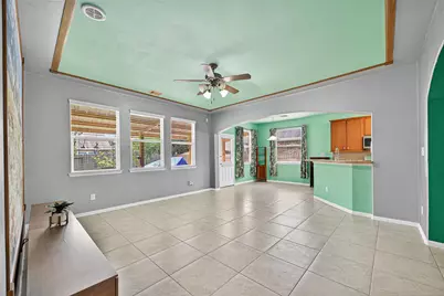 8314 Egret Bay Circle, Baytown, TX 77523 - Photo 10