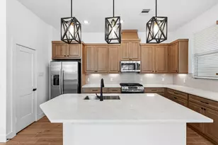 26277 E Outrider Banks Cir, Montgomery, TX 77316 - Photo 6