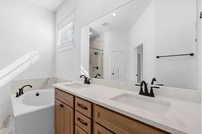 26277 E Outrider Banks Circle, Montgomery, TX 77316 - Photo 20