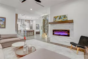 2435 Sheridan St, Houston, TX 77030 - Photo 4