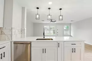 5318 Cilantro Ln, Baytown, TX 77521 - Photo 14