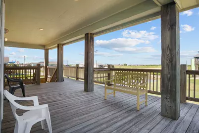 893 West Lane, Crystal Beach, TX 77650 - Photo 10