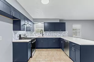 10918 Ritow St, Houston, TX 77089 - Photo 8