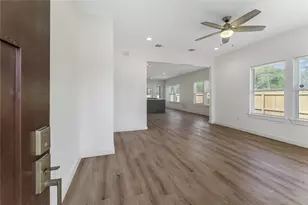 6441 De Priest St, Houston, TX 77091 - Photo 6