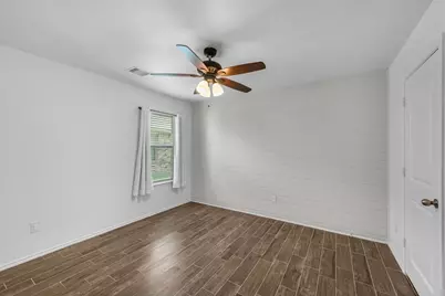 9415 Paloma Creek Drive, Tomball, TX 77375 - Photo 16
