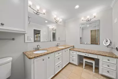10139 Knoboak Drive, Houston, TX 77080 - Photo 12