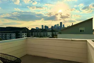 2717 Clinton Dr, Houston, TX 77020 - Photo 20