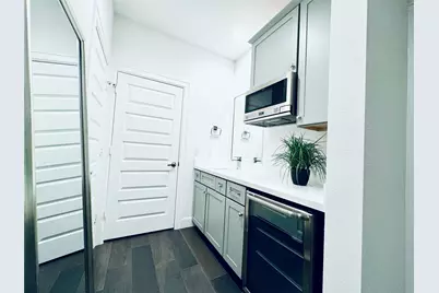 2717 Clinton Drive, Houston, TX 77020 - Photo 18