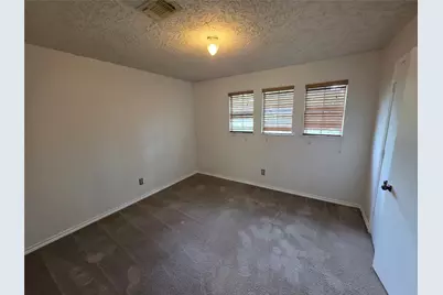 18 Mayfair Grove Court, The Woodlands, TX 77381 - Photo 20