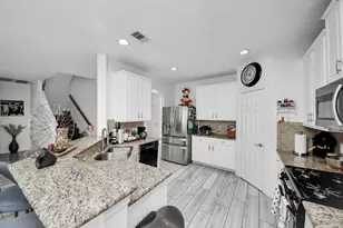 12119 Redbud Brook Trail, Houston, TX 77089 - Photo 18