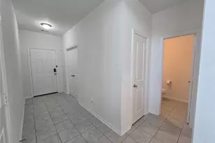 7318 Parkview Dr, Hitchcock, TX 77563 - Photo 2