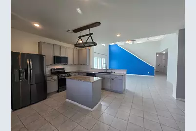 7318 Parkview Drive, Hitchcock, TX 77563 - Photo 10