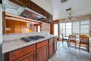 9318 Neff St, Houston, TX 77036 - Photo 12