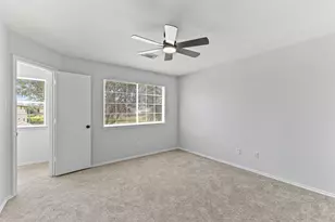 6034 Valley Cove Ln, Houston, TX 77085 - Photo 20
