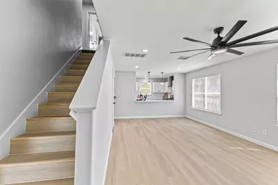 6034 Valley Cove Lane, Houston, TX 77085 - Photo 6