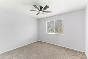 6034 Valley Cove Ln, Houston, TX 77085 - Photo 22