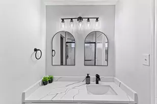 6034 Valley Cove Ln, Houston, TX 77085 - Photo 14