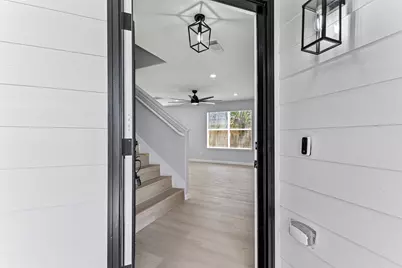 6034 Valley Cove Lane, Houston, TX 77085 - Photo 4