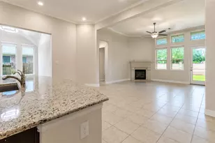 320 Woodway Dr, League City, TX 77573 - Photo 4