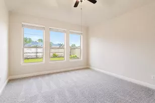 320 Woodway Dr, League City, TX 77573 - Photo 10