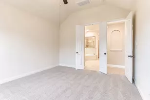 320 Woodway Dr, League City, TX 77573 - Photo 12