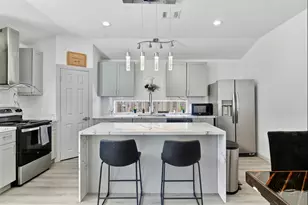 12410 Drifting Winds Dr, Houston, TX 77044 - Photo 8