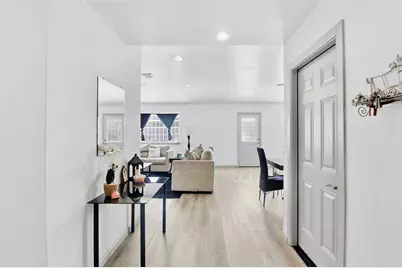 12410 Drifting Winds Drive, Houston, TX 77044 - Photo 4