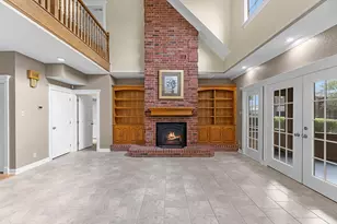 24849 County Rd 48, Angleton, TX 77515 - Photo 10