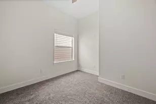 8023 Easter St, Houston, TX 77088 - Photo 12