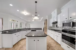 3207 W Benders Landing Blvd, Spring, TX 77386 - Photo 14