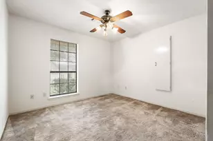 105 Greenbriar Dr, Conroe, TX 77356 - Photo 22