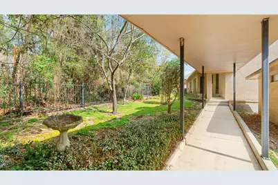 105 Greenbriar Drive, Conroe, TX 77356 - Photo 28