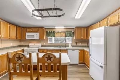 199 County Road 157A, Hallettsville, TX 77964 - Photo 6