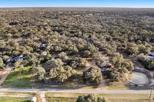 199 Co Rd 157A, Hallettsville, TX 77964 - Photo 22
