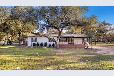 199 County Road 157A, Hallettsville, TX 77964 - Photo 1