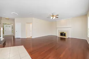 14015 Jade Meadow Ct, Houston, TX 77062 - Photo 8